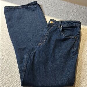 H&M Women's High Rise Wide Leg Dark Blue Jeans. Size 6
